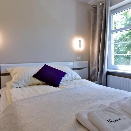 Lc & Z57 Aparthotel