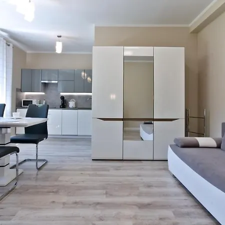 Lc Pokoje&apartamenty Z57 Hotel apartamentowy 4*